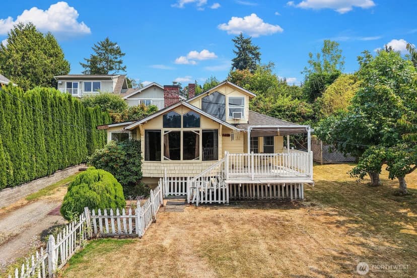 Property photo for 2728 60th Avenue Se, Mercer Island