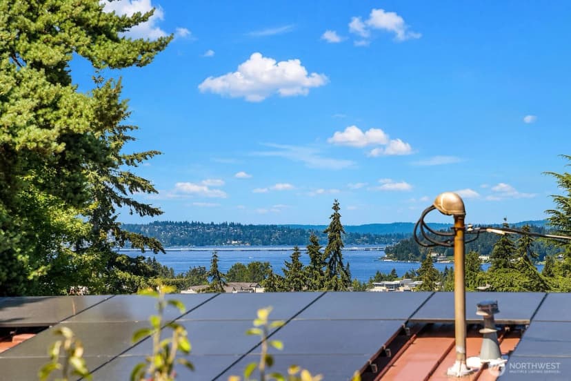 Property photo for 3621 81st Avenue Se, Mercer Island photo 10