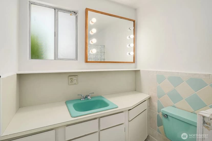 Property photo for 3621 81st Avenue Se, Mercer Island photo 18
