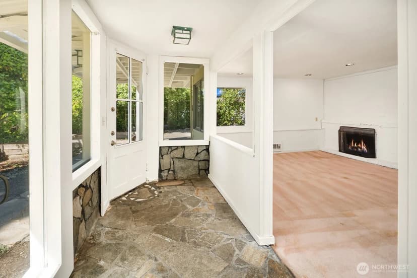 Property photo for 3621 81st Avenue Se, Mercer Island photo 23
