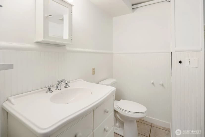 Property photo for 3621 81st Avenue Se, Mercer Island photo 27