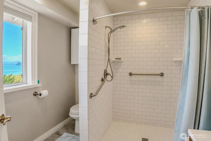 Property photo for 29720 Sandridge Road, Ocean Park photo 18