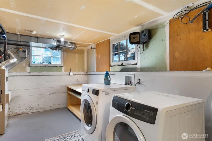 Property photo for 710 10 Avenue E, Seattle photo 25