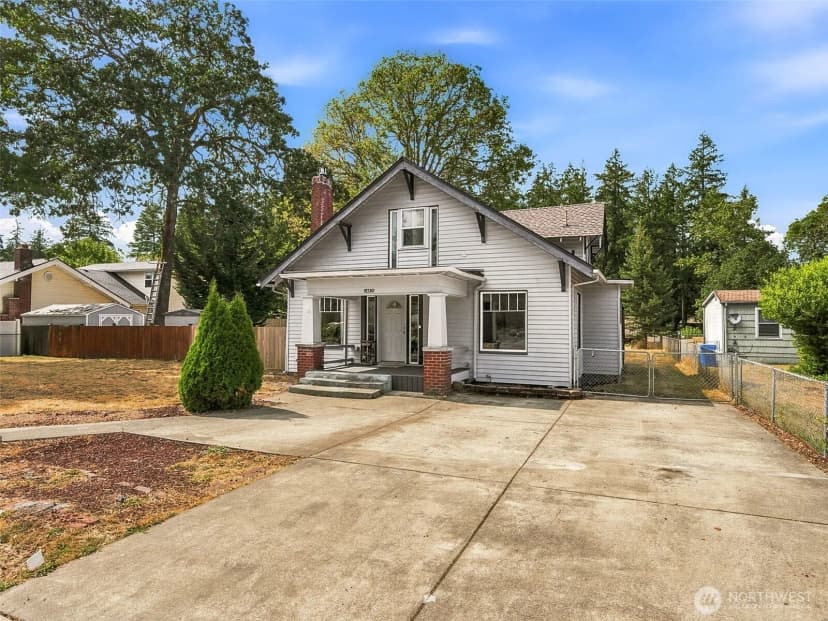 Property photo for 14416 Portland Avenue Sw, Lakewood