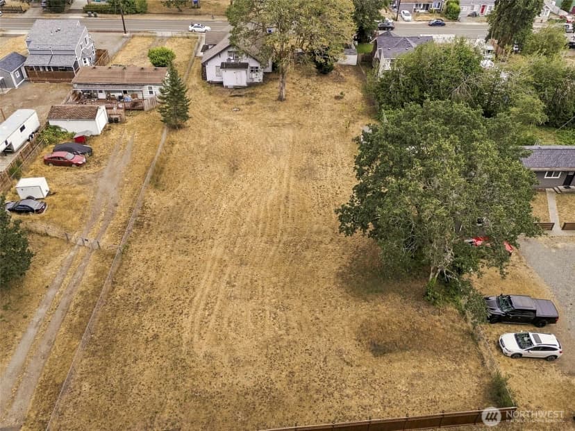 Property photo for 14416 Portland Avenue Sw, Lakewood photo 20