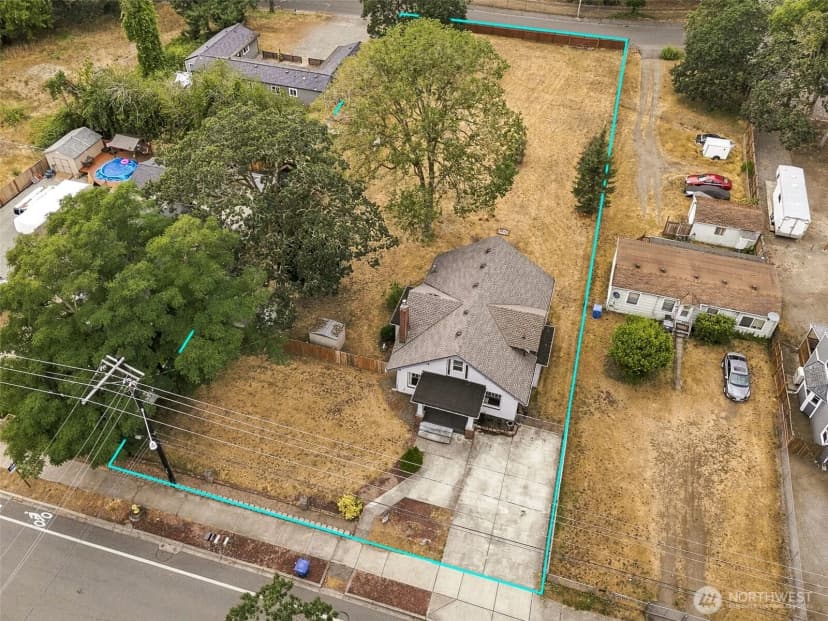 Property photo for 14416 Portland Avenue Sw, Lakewood photo 19