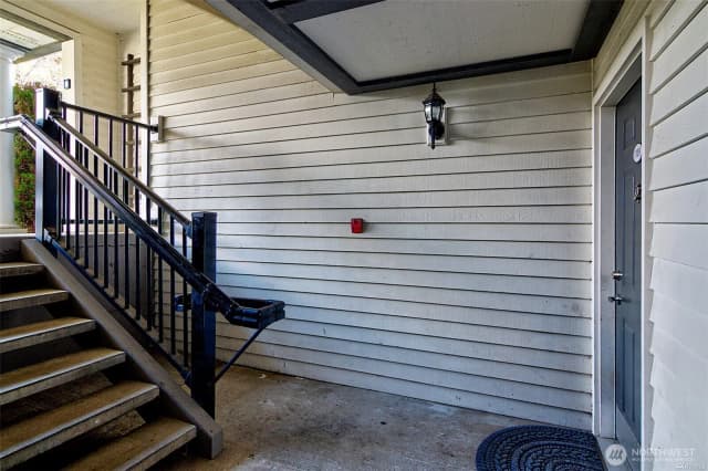 Property photo for 15415 35th Avenue W #c103, Lynnwood photo 2