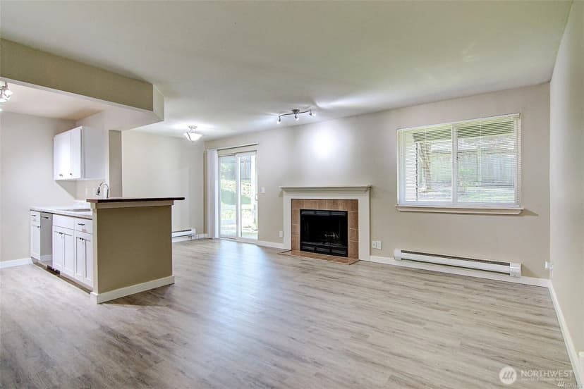 Property photo for 15415 35th Avenue W #c103, Lynnwood photo 9
