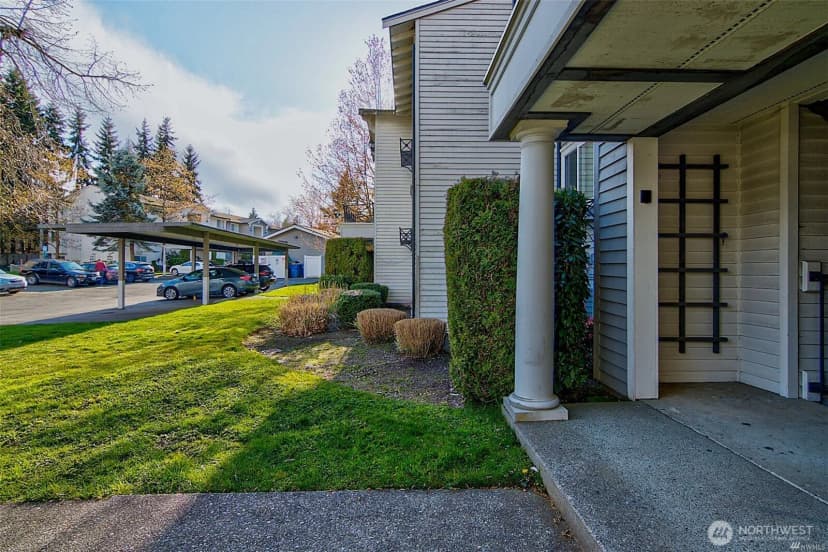 Property photo for 15415 35th Avenue W #c103, Lynnwood
