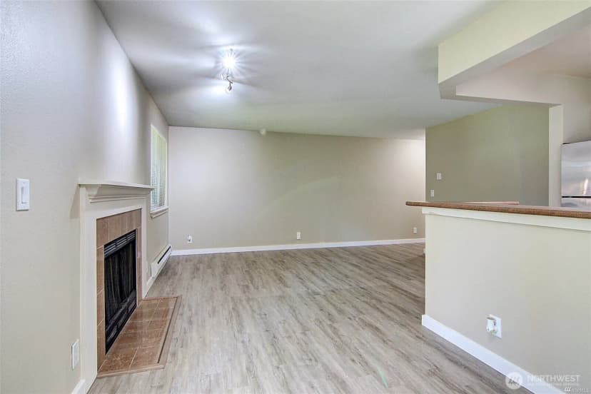 Property photo for 15415 35th Avenue W #c103, Lynnwood photo 16