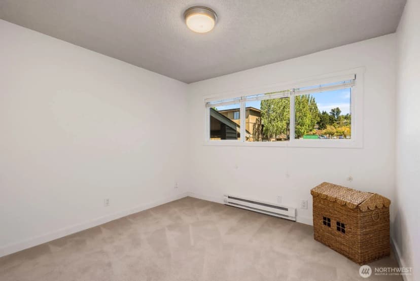 Property photo for 725 9th Avenue S #201, Kirkland photo 18