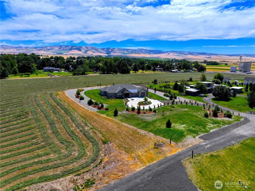Property photo for 3194 Sorrel Drive, Walla Walla photo 33