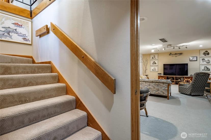 Property photo for 5575 Coquitlam Drive, Blaine photo 29