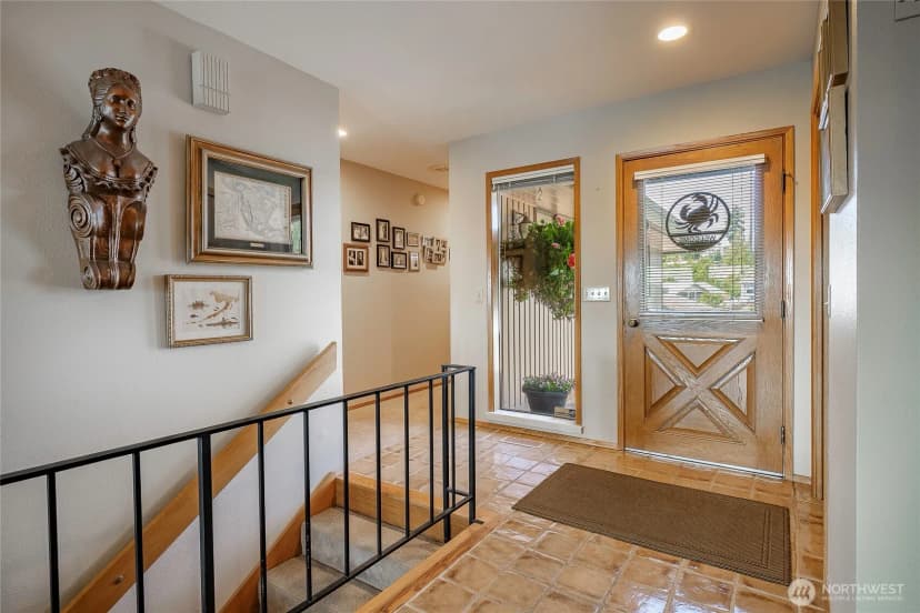 Property photo for 5575 Coquitlam Drive, Blaine photo 4