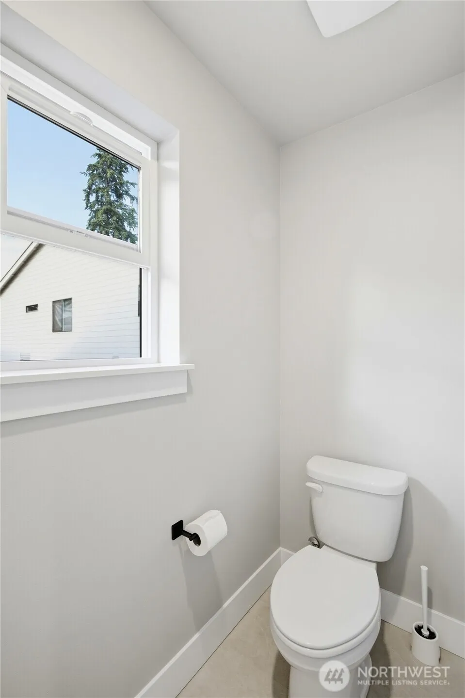 Property photo for 18527 Meridian Ave Se, Bothell photo 24