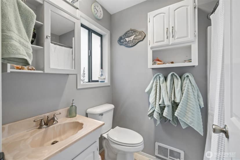 Property photo for 22 Agnew Parkway, Port Angeles photo 13