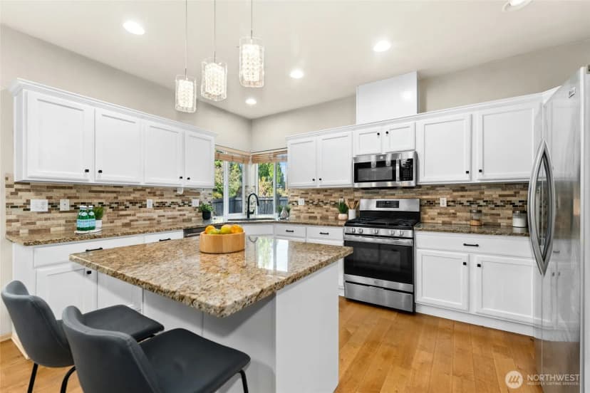 Property photo for 2421 192nd Place Se, Bothell photo 12