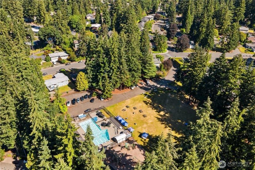 Property photo for 11903 Ne 142nd Place, Kirkland photo 36