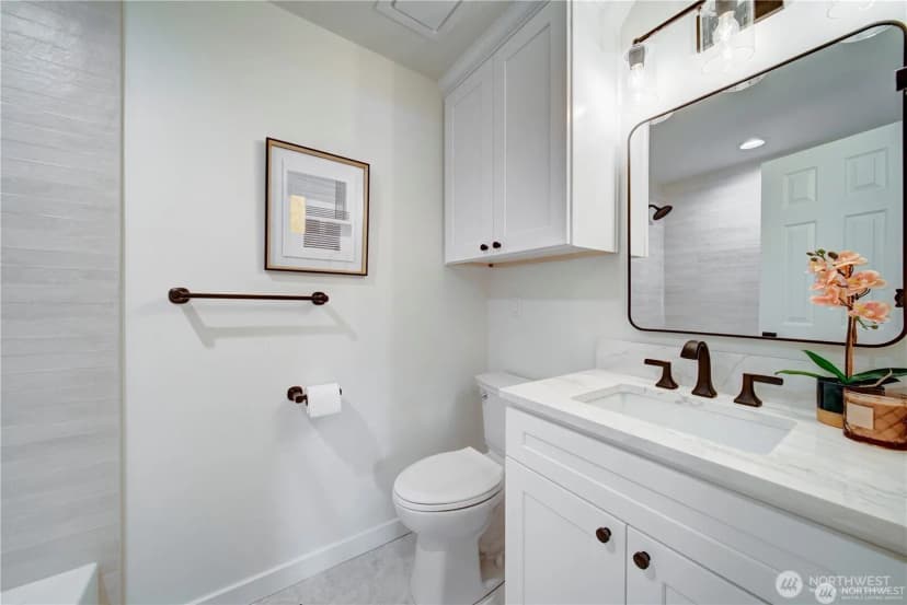 Property photo for 11903 Ne 142nd Place, Kirkland photo 27
