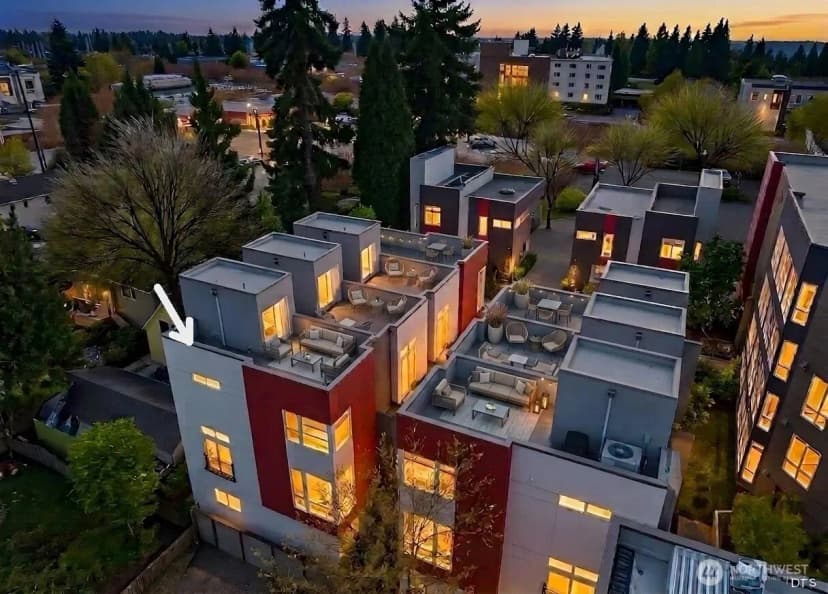 Property photo for 9032 14th Avenue Nw #d, Seattle