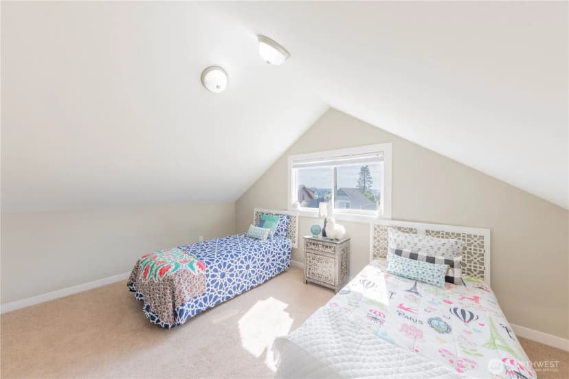Property photo for 226 N 5th Street, Mount Vernon photo 17