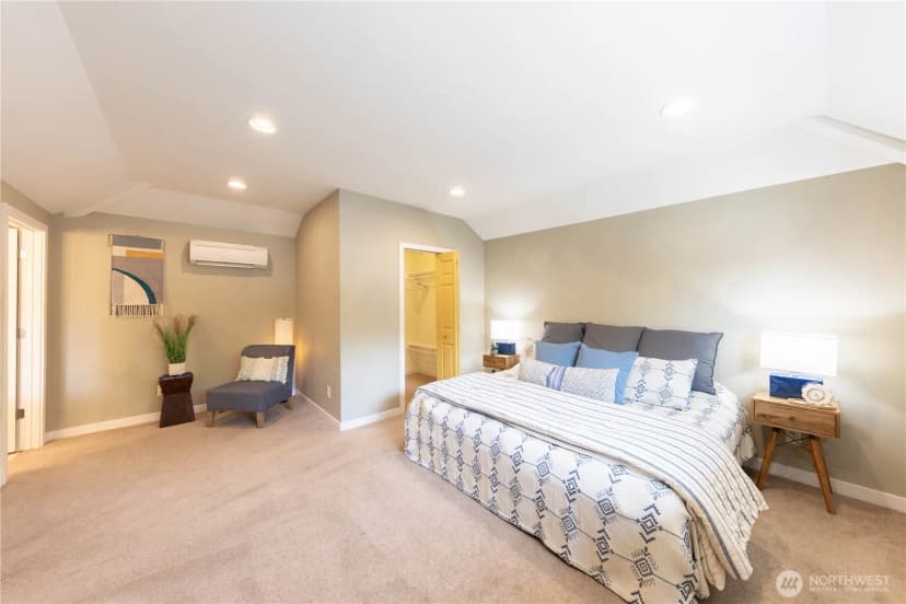 Property photo for 226 N 5th Street, Mount Vernon photo 8