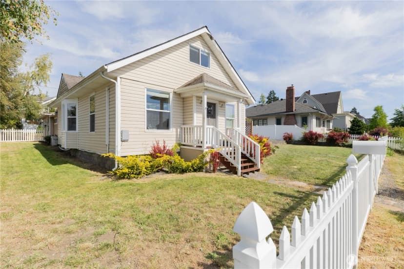 Property photo for 226 N 5th Street, Mount Vernon photo 28