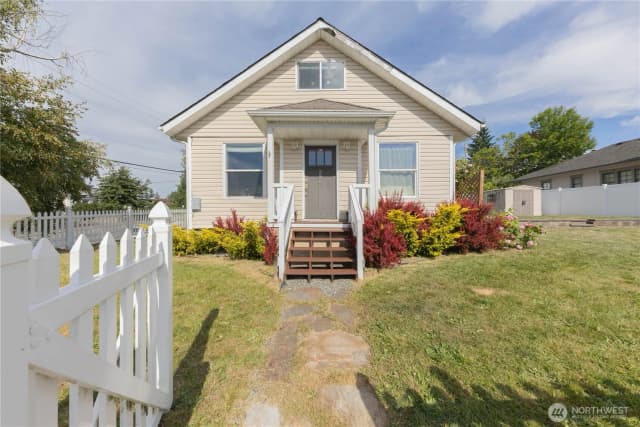 Property photo for 226 N 5th Street, Mount Vernon