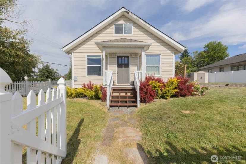 Property photo for 226 N 5th Street, Mount Vernon