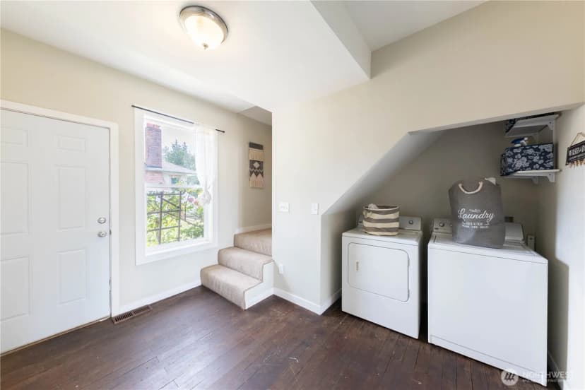 Property photo for 226 N 5th Street, Mount Vernon photo 15