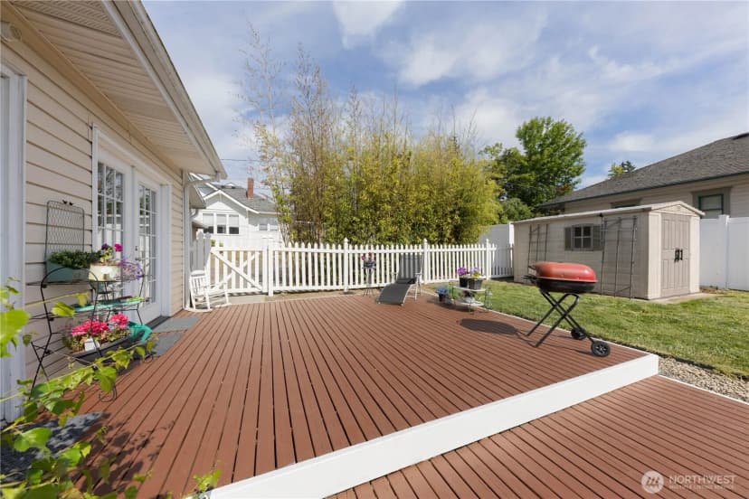 Property photo for 226 N 5th Street, Mount Vernon photo 23