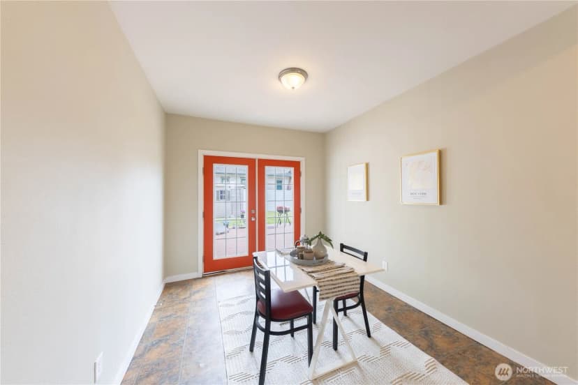 Property photo for 226 N 5th Street, Mount Vernon photo 6