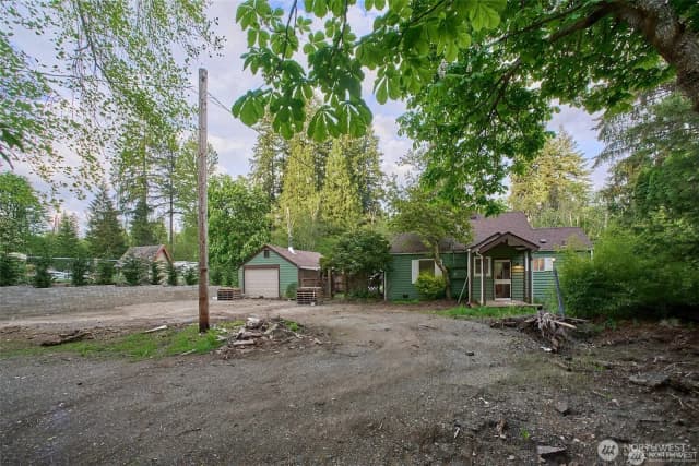 Property photo for 21005 55th Avenue Se, Woodinville photo 2