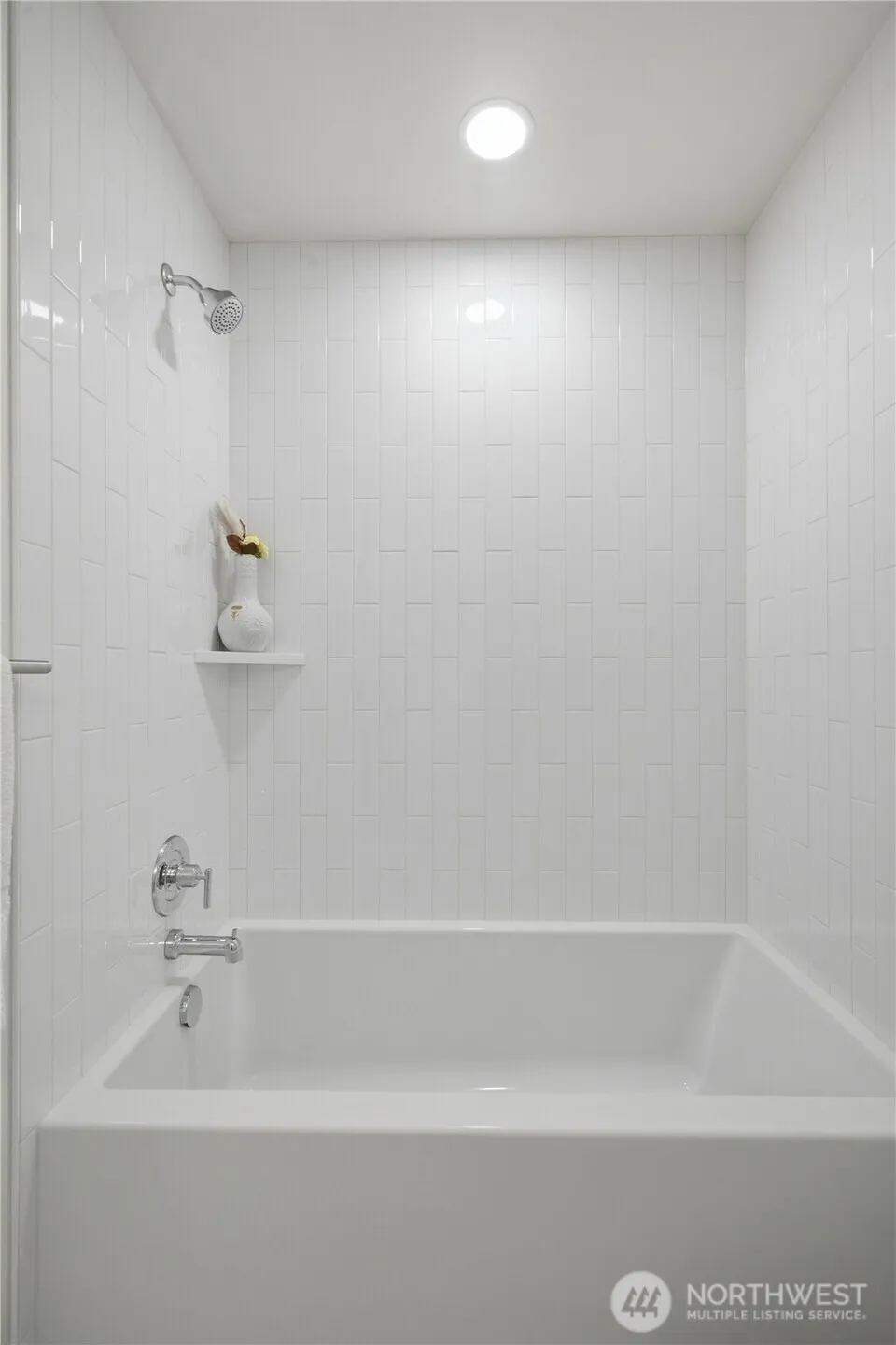 Property photo for 9323 Marcus Avenue S, Seattle photo 19