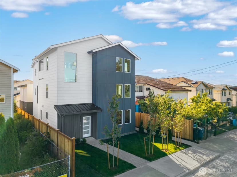 Property photo for 9323 Marcus Avenue S, Seattle