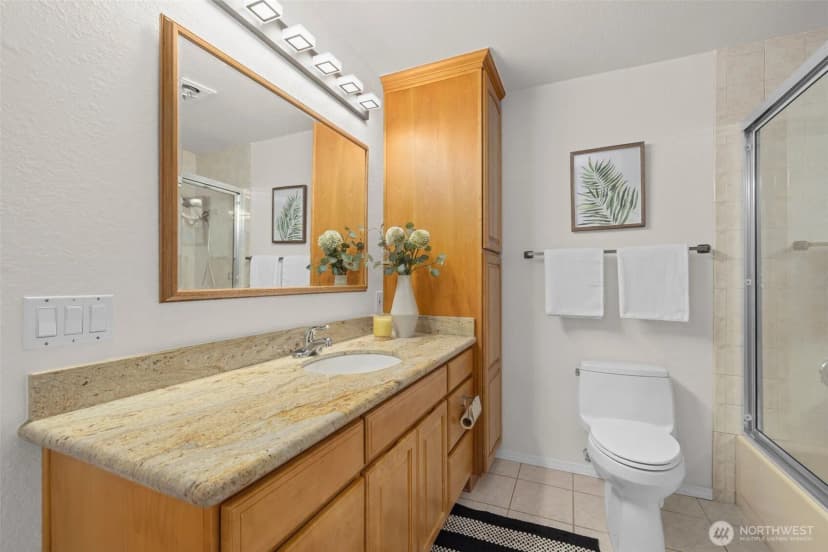 Property photo for 4202 Factoria Blvd Se #d2, Bellevue photo 25