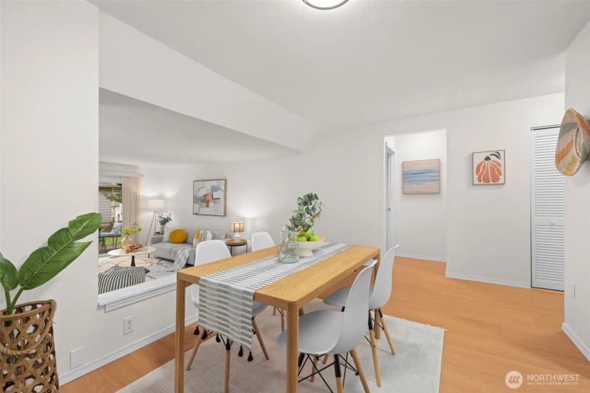 Property photo for 4202 Factoria Blvd Se #d2, Bellevue photo 16