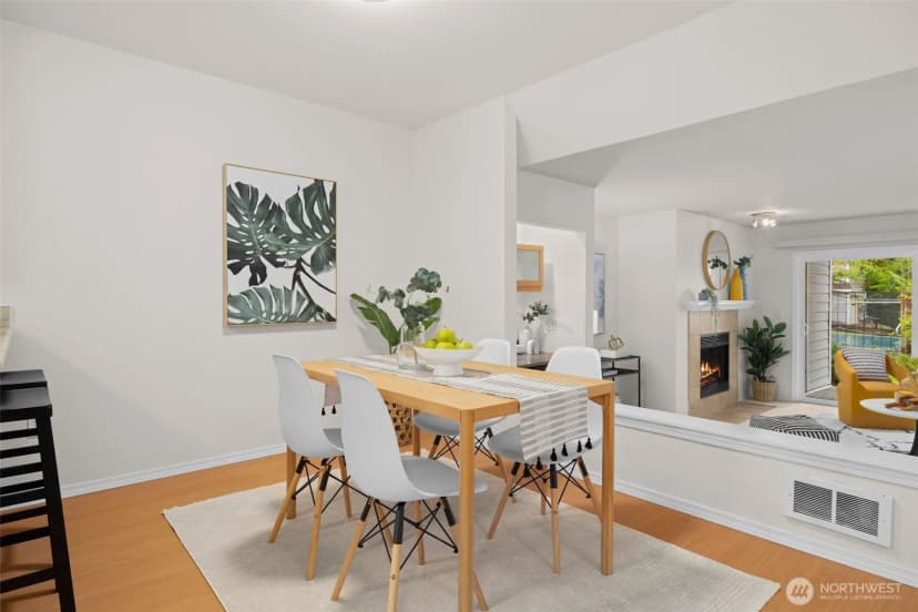 Property photo for 4202 Factoria Blvd Se #d2, Bellevue photo 14