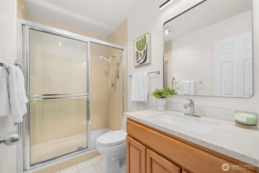 Property photo for 4202 Factoria Blvd Se #d2, Bellevue photo 30