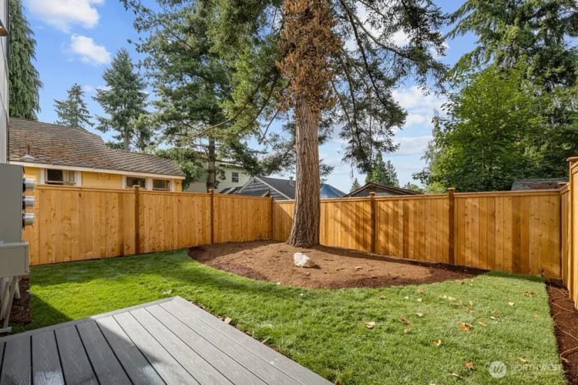 Property photo for 1212 Ne 100th Street, Seattle photo 33