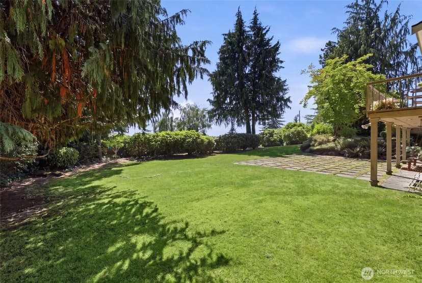 Property photo for 18540 63rd Avenue Ne, Kenmore photo 38