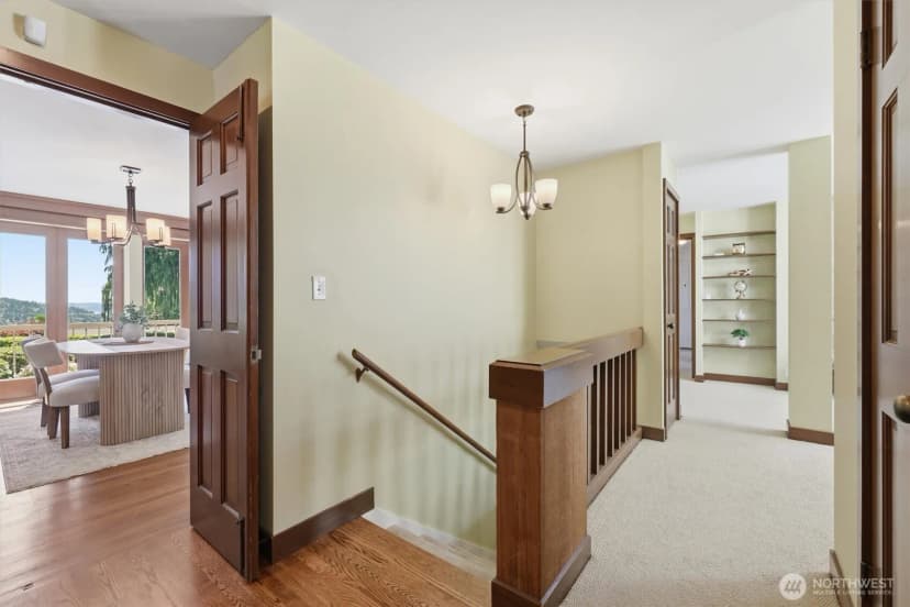 Property photo for 18540 63rd Avenue Ne, Kenmore photo 30
