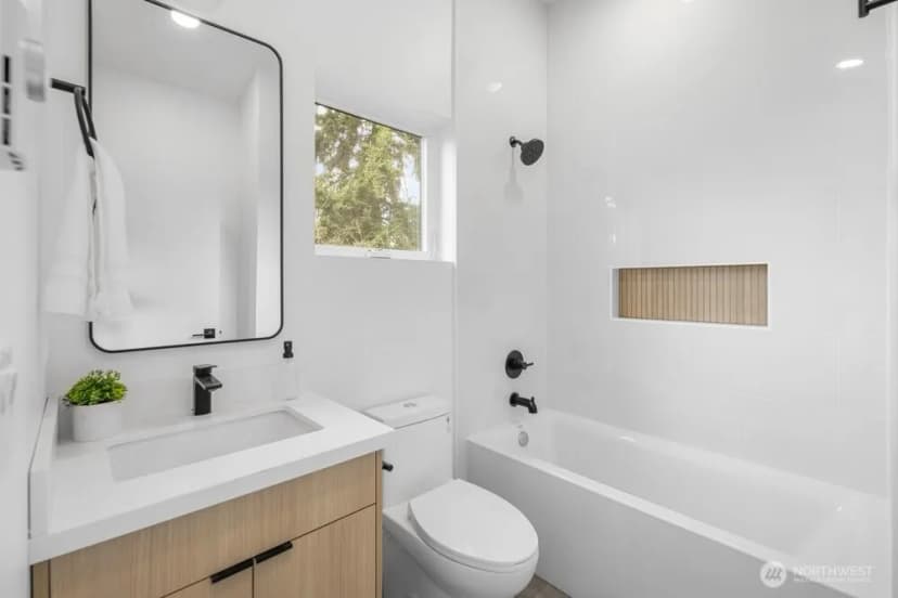 Property photo for 1214 Ne 100th Street, Seattle photo 25
