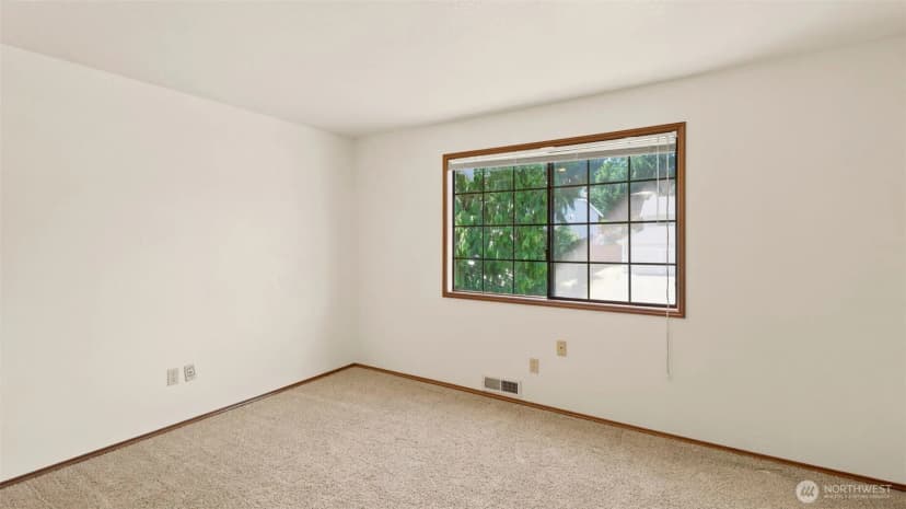 Property photo for 29616 57th Place S, Auburn photo 19