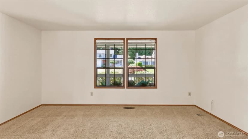 Property photo for 29616 57th Place S, Auburn photo 17
