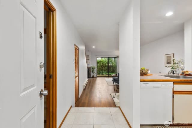 Property photo for 8017 Ne 177th Court #504, Kenmore photo 5