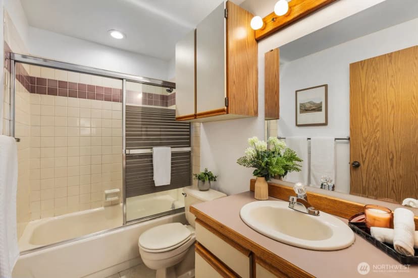 Property photo for 8017 Ne 177th Court #504, Kenmore photo 12