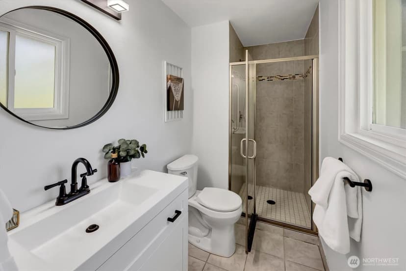 Property photo for 11918 Ne 159th Street, Bothell photo 9
