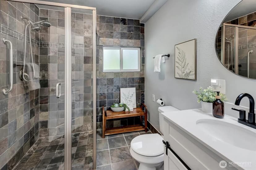 Property photo for 11918 Ne 159th Street, Bothell photo 14