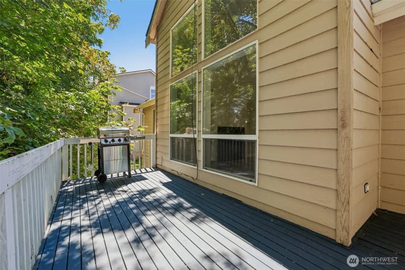 Property photo for 8139 4th Avenue Sw, Seattle photo 23